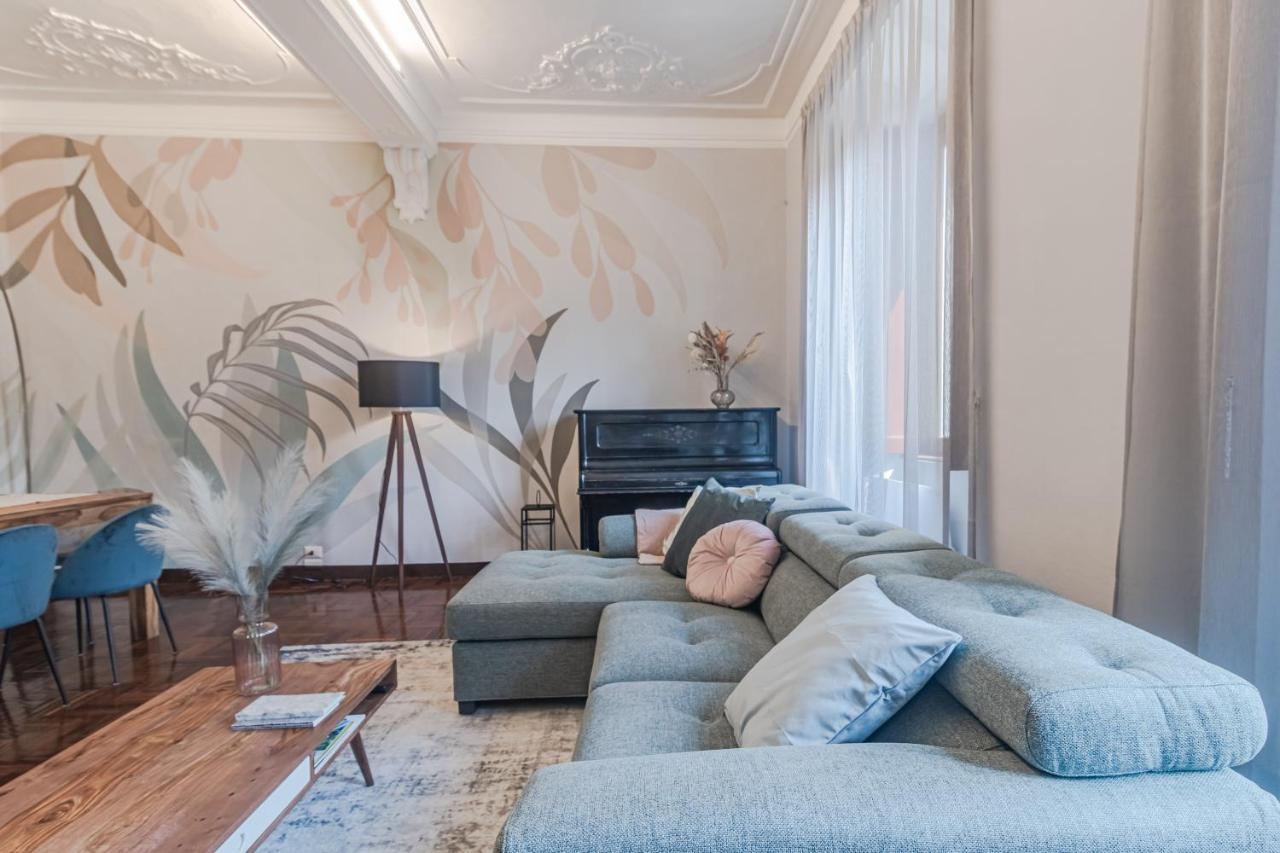 コモ5 Min Historic Center Luxury White Lotus Mansionアパートメント エクステリア 写真