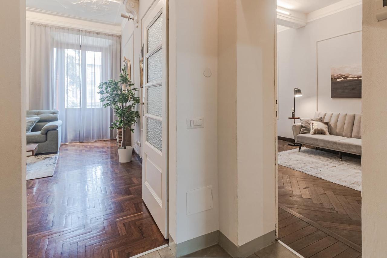 コモ5 Min Historic Center Luxury White Lotus Mansionアパートメント エクステリア 写真